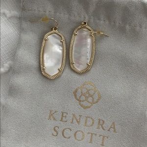 Kendra Scott Elle Gold Drop Earrings